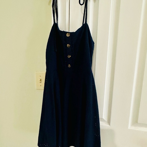 Sundress - Picture 2 of 3